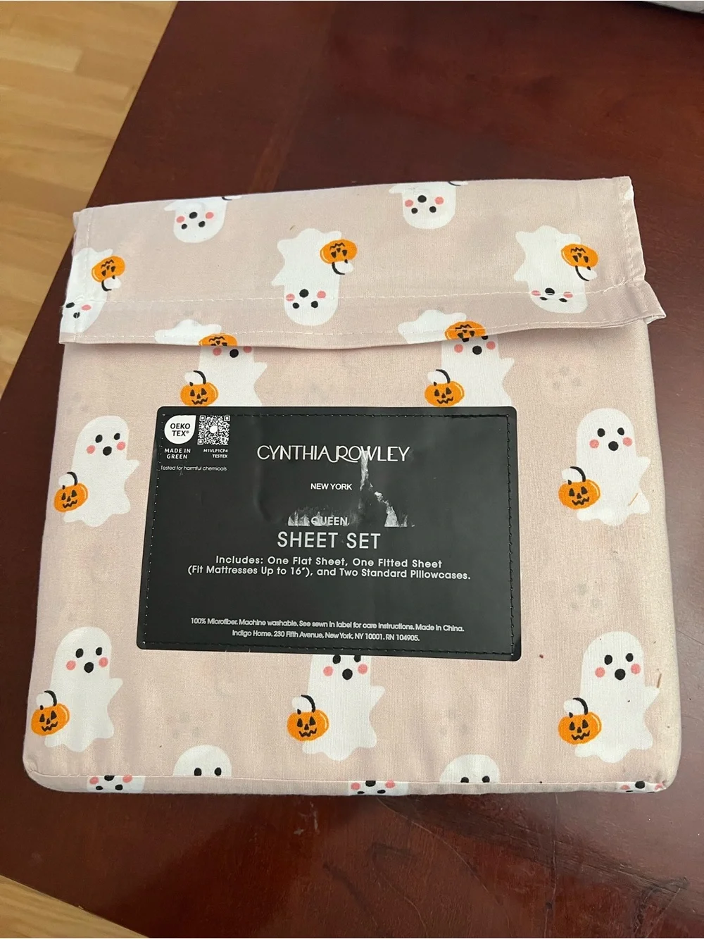 Cynthia Rowley Beige Ghost & Pumpkin Queen Sheet Set